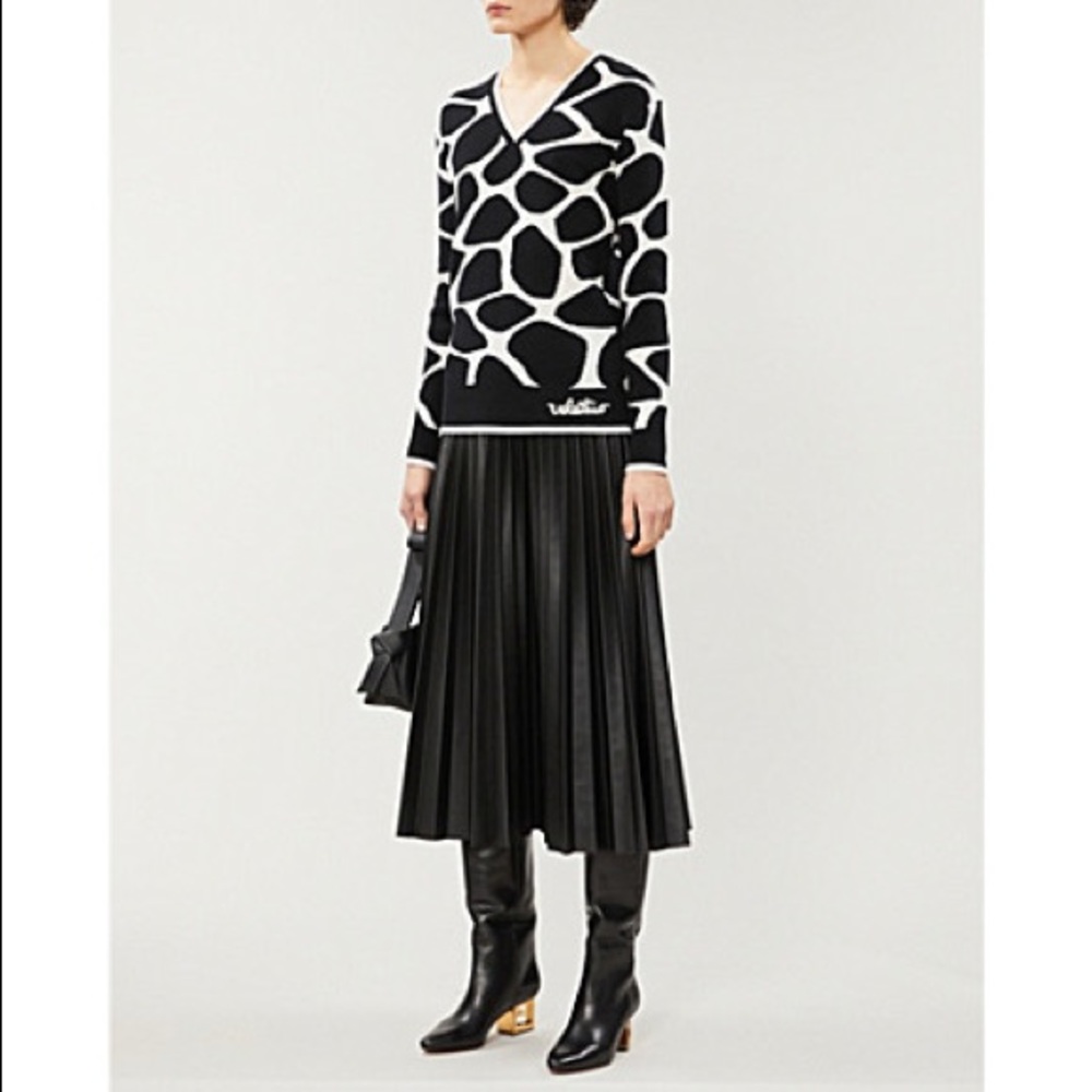 Valentino  sweater  😍NWT